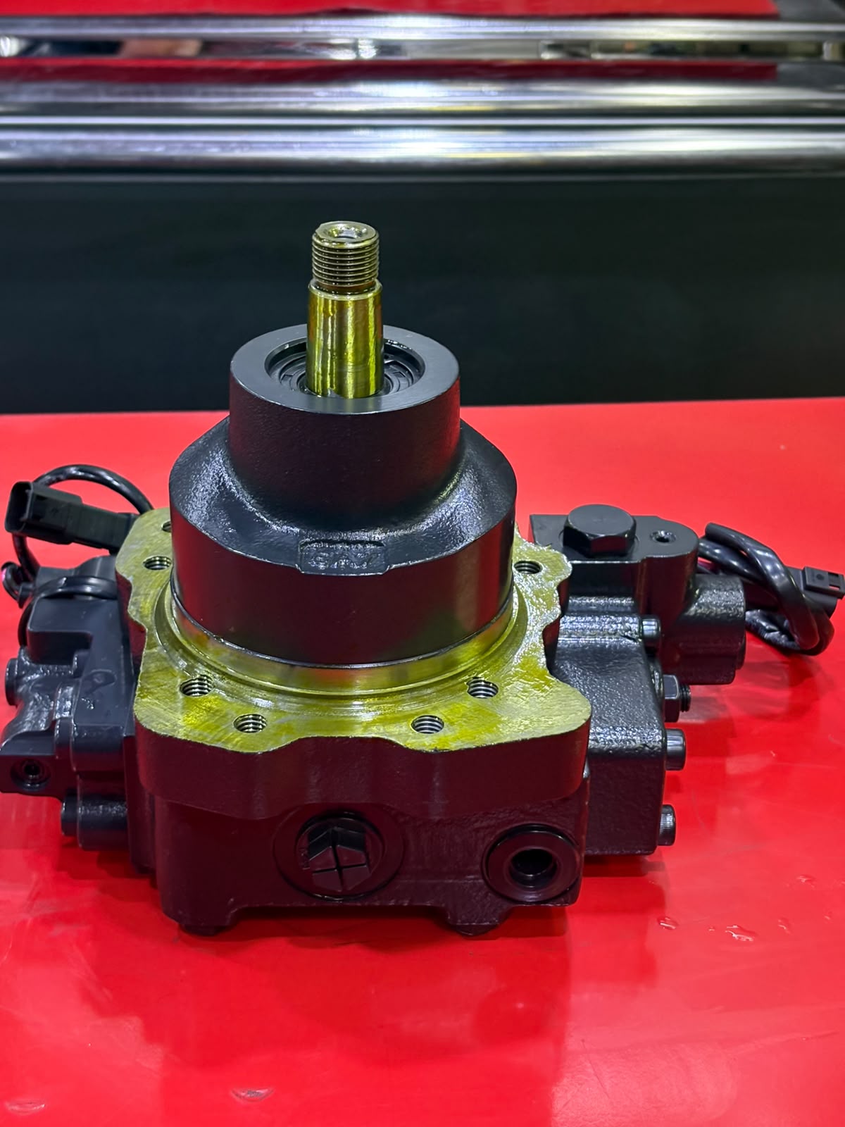 708-7R-00170 Fan Motoru gorsel 2